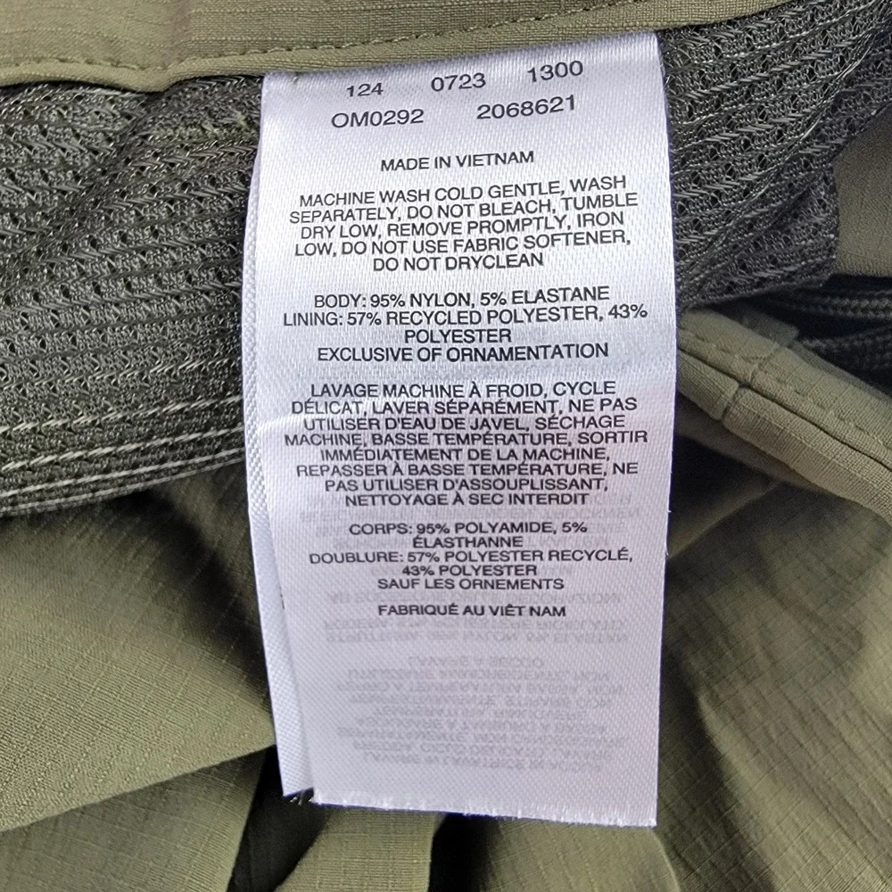 Mountain Hardwear Traxion Short Mens 42 Olive Green 7 Inseam Hiking OM0292 NEW